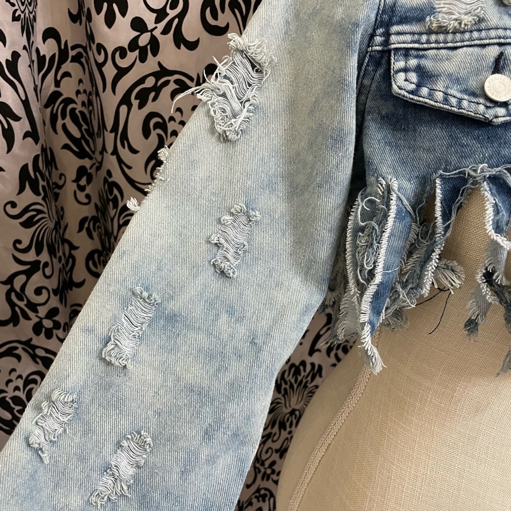 Denim jacket - Picture 11 of 11